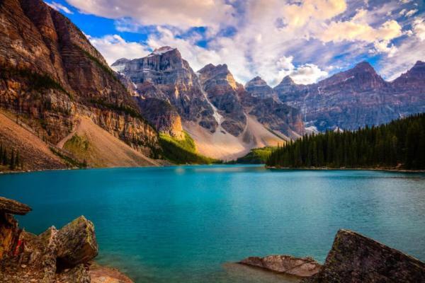 با زیباترین دریاچه های جهان آشنا شوید