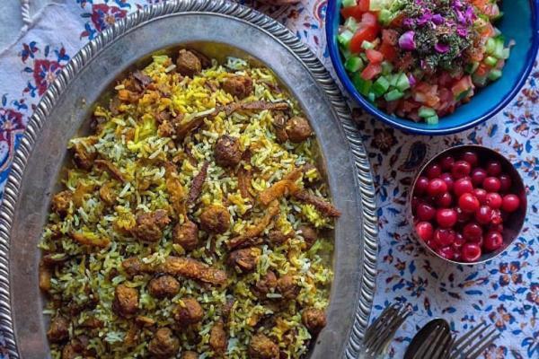 طرز تهیه کلم پلو شیرازی؛ غذای لذیذ و پرطرفدار استان فارس